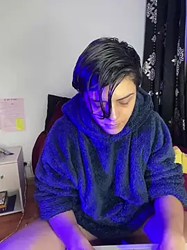 Sweet Amy01 online show from March 16, 2025, 2:32 am