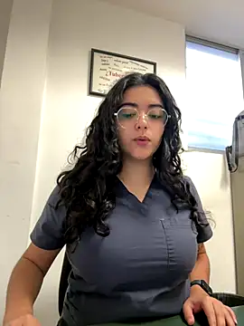 Snapshot of Ales_Kitten chatting on October 26, 2025, 2:17 pm Ales Kitten online show from October 26, 2025, 2:17 pm