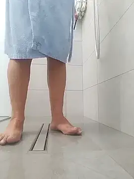 MATTIS11 online show from September 25, 2025, 7:36 am