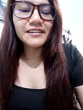 Snapshot of ZUCAAT chatting on February 22, 2026, 4:26 am ZUCAAT online show from February 22, 2026, 4:26 am