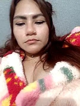 Snapshot of ZUCAAT chatting on November 22, 2025, 5:17 am ZUCAAT online show from November 22, 2025, 5:17 am