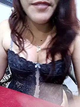 ZUCAAT online show from April 4, 2026, 4:08 am