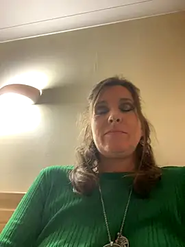 Snapshot of Lwhite1 chatting on October 11, 2025, 8:54 pm Lwhite1 online show from October 11, 2025, 8:54 pm