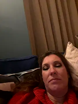 Snapshot of Lwhite1 chatting on November 6, 2025, 12:36 am Lwhite1 online show from November 6, 2025, 12:36 am