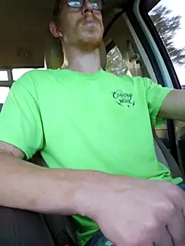 Snapshot of REDHAMMER_ chatting on November 13, 2025, 9:08 pm REDHAMMER online show from November 13, 2025, 9:08 pm