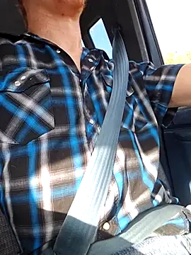 Snapshot of REDHAMMER_ chatting on February 19, 2026, 9:12 pm REDHAMMER online show from February 19, 2026, 9:12 pm