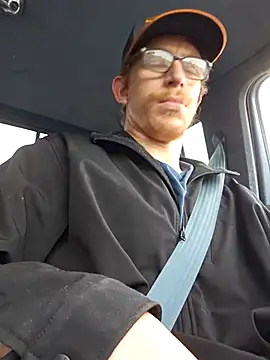 Snapshot of REDHAMMER_ chatting on February 25, 2026, 9:14 pm REDHAMMER online show from February 25, 2026, 9:14 pm