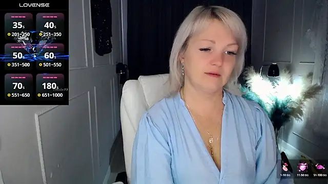 Snapshot of Juarnea chatting on April 10, 2026, 6:20 am Juarnea online show from April 10, 2026, 6:20 am