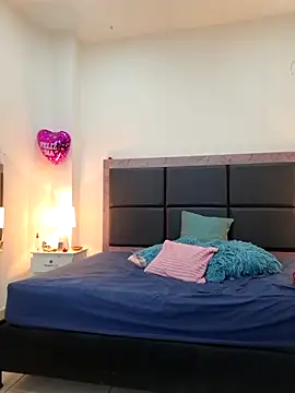 Aslhyn Gomez online show from March 10, 2026, 8:13 pm