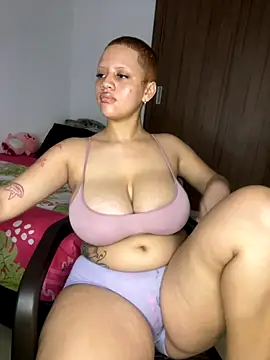 Snapshot of Charlotee_ chatting on September 13, 2025, 11:16 pm Charlotee  online show from September 13, 2025, 11:16 pm