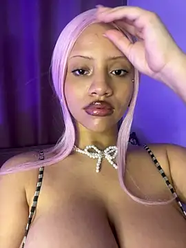 Snapshot of Charlotee_ chatting on January 26, 2025, 11:08 pm Charlotee  online show from January 26, 2025, 11:08 pm