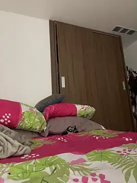 Snapshot of Charlotee_ chatting on September 27, 2025, 9:26 am Charlotee  online show from September 27, 2025, 9:26 am