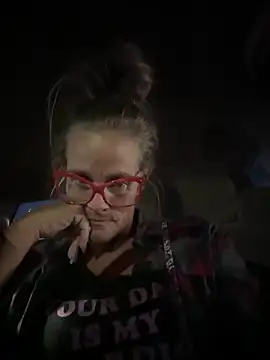 vixendoll87 online show from March 18, 2025, 12:30 am