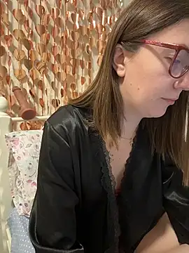 Snapshot of BeatriceTender chatting on February 12, 2026, 7:24 pm BeatriceTender online show from February 12, 2026, 7:24 pm