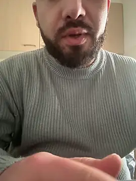 HairyArab90 online show from December 17, 2024, 12:43 pm