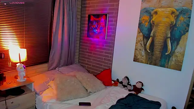 liam oficial02 online show from April 1, 2026, 4:47 am