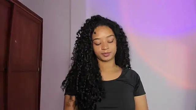 avellanatammy online show from February 24, 2026, 1:06 am