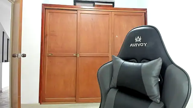 Snapshot of avellanatammy chatting on March 16, 2025, 10:09 pm avellanatammy online show from March 16, 2025, 10:09 pm