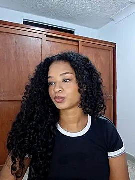 avellanatammy online show from March 10, 2026, 12:25 am