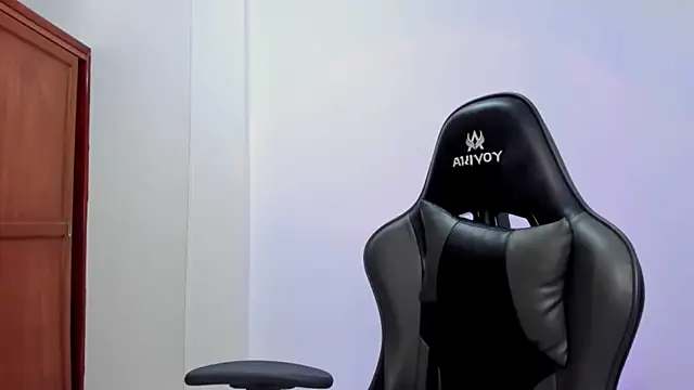 Snapshot of avellanatammy chatting on October 31, 2025, 7:21 pm avellanatammy online show from October 31, 2025, 7:21 pm