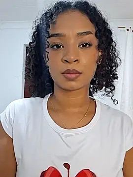 Snapshot of avellanatammy chatting on July 28, 2026, 8:52 pm avellanatammy online show from July 28, 2026, 8:52 pm
