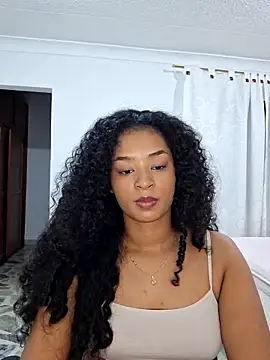 Snapshot of avellanatammy chatting on May 28, 2026, 1:57 am avellanatammy online show from May 28, 2026, 1:57 am