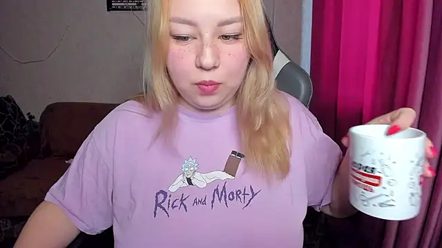 Milafoxxxy online show from November 10, 2025, 8:52 am