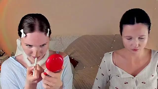 Snapshot of MishkaMe chatting on January 6, 2026, 12:53 pm MishkaMe online show from January 6, 2026, 12:53 pm