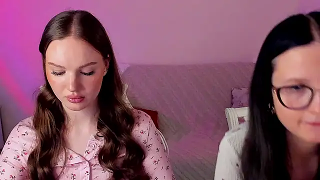 Snapshot of MishkaMe chatting on February 16, 2026, 12:15 pm MishkaMe online show from February 16, 2026, 12:15 pm