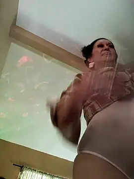 Snapshot of TheDime chatting on April 15, 2026, 12:27 am TheDime online show from April 15, 2026, 12:27 am