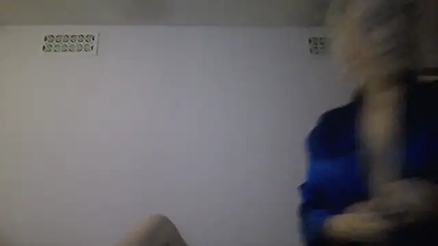 Snapshot of TiaDunn chatting on December 12, 2024, 10:56 am TiaDunn online show from December 12, 2024, 10:56 am