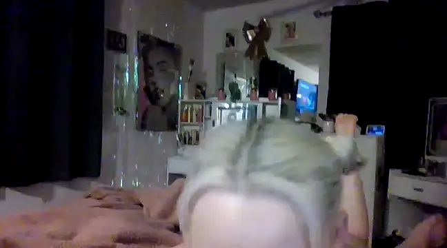 Snapshot of TiaDunn chatting on March 14, 2025, 3:48 am TiaDunn online show from March 14, 2025, 3:48 am
