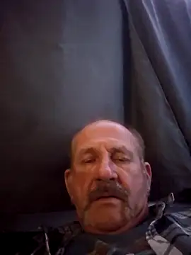 den-rock4u online show from March 13, 2025, 3:33 am