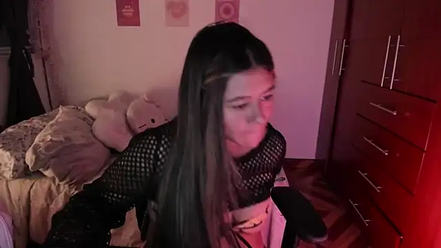 StephaniFox online show from November 10, 2025, 12:15 am