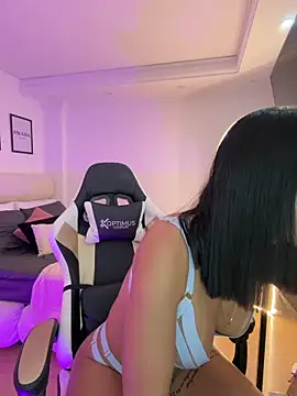 Snapshot of Dj_scarlettmorreti chatting on October 25, 2025, 9:37 pm Dj scarlettmorreti online show from October 25, 2025, 9:37 pm