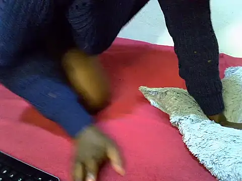 Snapshot of heather_savage chatting on September 22, 2025, 11:11 pm heather savage online show from September 22, 2025, 11:11 pm