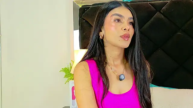 Snapshot of Holly_Brensonexx_ chatting on November 13, 2025, 12:53 pm Holly Brensonexx online show from November 13, 2025, 12:53 pm