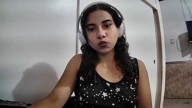 hannaxnatx online show from July 1, 2026, 10:32 pm