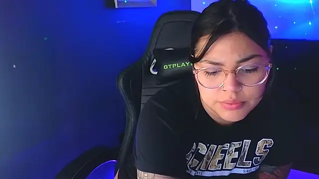 Snapshot of miacanela_xo chatting on September 9, 2025, 11:47 pm miacanela xo online show from September 9, 2025, 11:47 pm