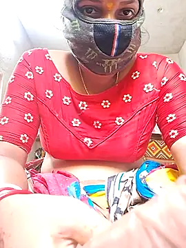 Snapshot of HotSexyBoudi chatting on April 20, 2026, 9:34 am HotSexyBoudi online show from April 20, 2026, 9:34 am