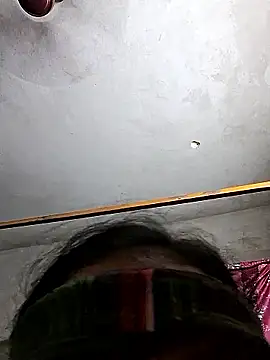 HotSexyBoudi online show from April 7, 2026, 9:11 am