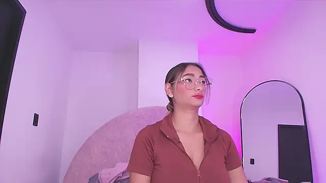 vale ross  online show from December 20, 2025, 3:09 am