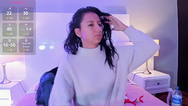 Tamaraakins online show from December 16, 2025, 12:42 pm