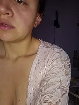 Snapshot of lombarlana-89 chatting on June 20, 2026, 10:15 pm lombarlana-89 online show from June 20, 2026, 10:15 pm