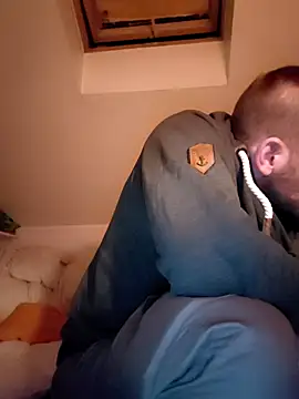 Bartzrl online show from November 11, 2025, 1:33 am