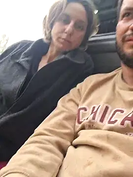 Snapshot of Anitabambola chatting on April 13, 2026, 6:39 am Anitabambola online show from April 13, 2026, 6:39 am