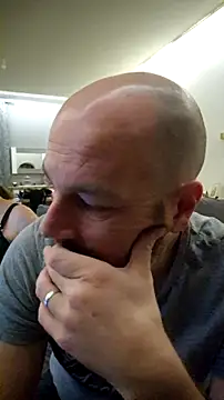 Maryan27 online show from January 11, 2026, 7:54 pm