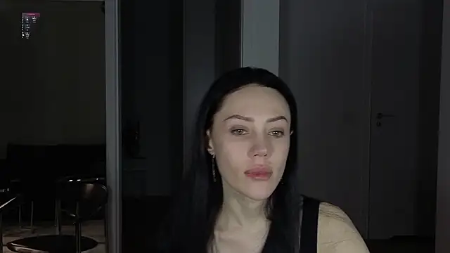 Sara Tranquil online show from March 10, 2026, 8:46 pm