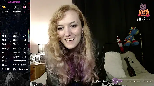 Snapshot of EllieeRose chatting on April 17, 2026, 2:14 am EllieeRose online show from April 17, 2026, 2:14 am