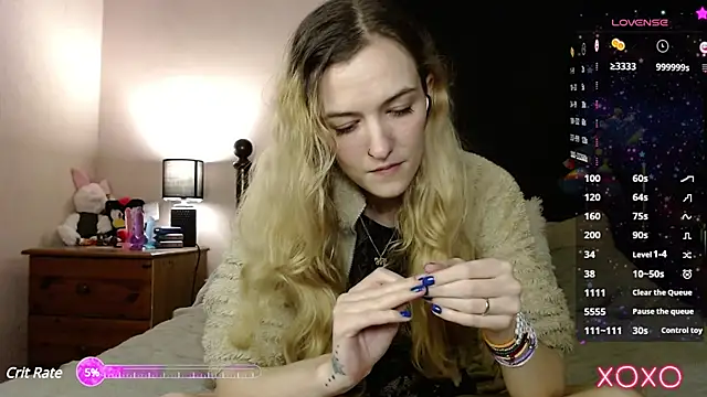 Snapshot of EllieeRose chatting on March 10, 2025, 7:07 pm EllieeRose online show from March 10, 2025, 7:07 pm